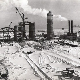      1968  .