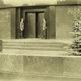   1969 .